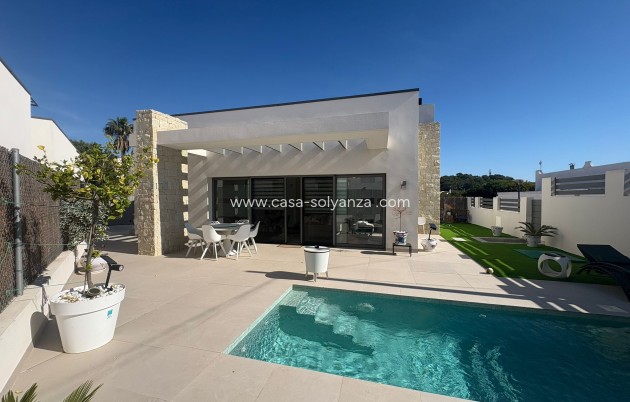Herverkoop - Villa - San Miguel de Salinas - Blue Lagoon