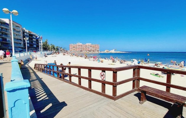 Resale - Apartment / flat - Torrevieja - PLAYA LOS LOCOS