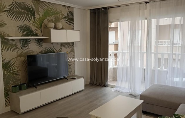 Resale - Apartment / flat - Torrevieja - Center