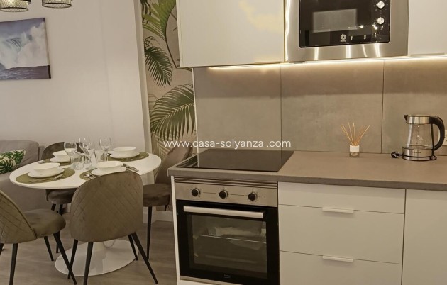 Resale - Apartment / flat - Torrevieja - Center