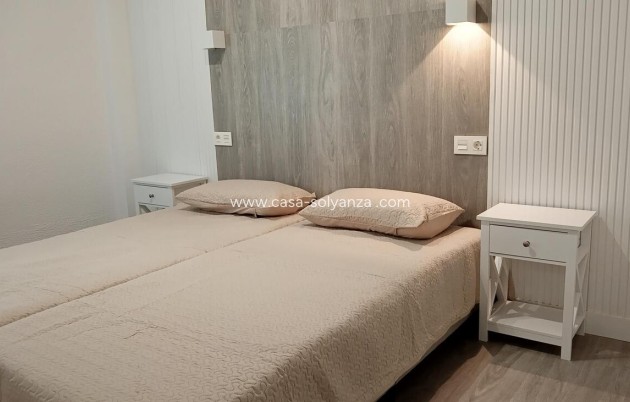 Resale - Apartment / flat - Torrevieja - Center