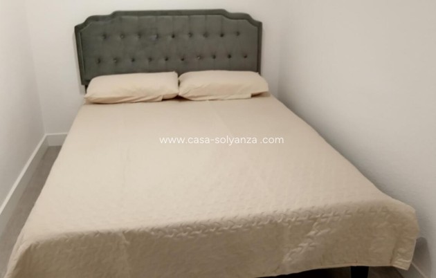 Resale - Apartment / flat - Torrevieja - Center