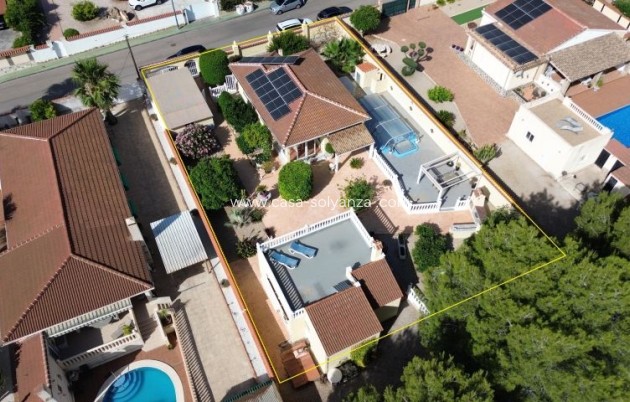 Herverkoop - Villa - Pinar de Campoverde - Inland