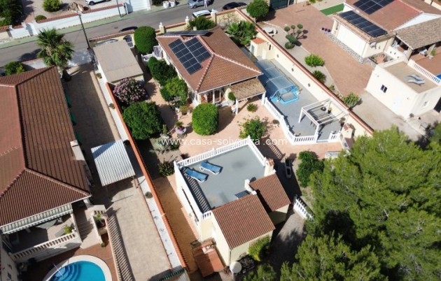 Herverkoop - Villa - Pinar de Campoverde - Inland