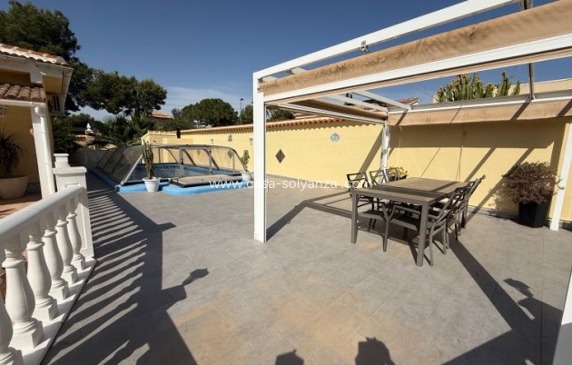 Herverkoop - Villa - Pinar de Campoverde - Inland