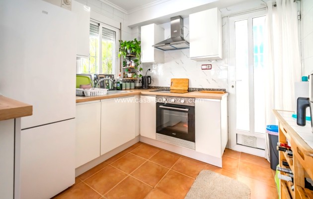Resale - Villa - Los Altos - Res Valle de los pinos