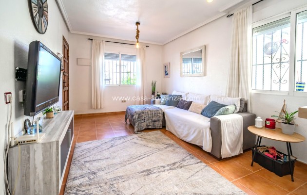 Resale - Villa - Los Altos - Res Valle de los pinos