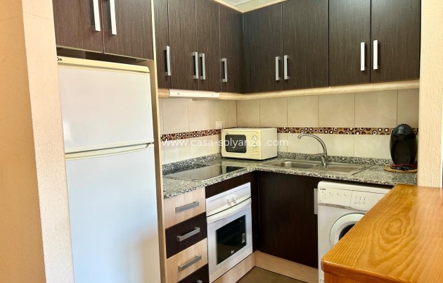 Resale - Apartment / flat - Torrevieja - Center