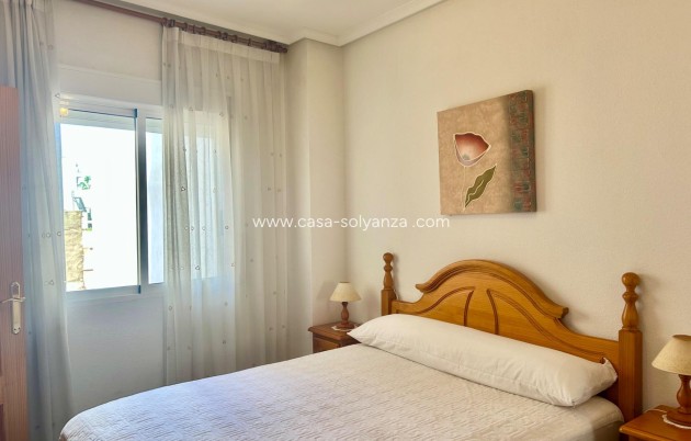 Resale - Apartment / flat - Torrevieja - Center