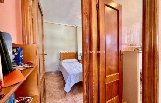 Herverkoop - Bungalow - Torrevieja - Center