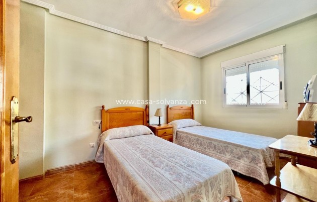Herverkoop - Bungalow - Torrevieja - Center