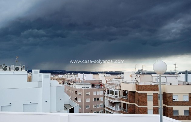 Revente - Appartement - Torrevieja - Center
