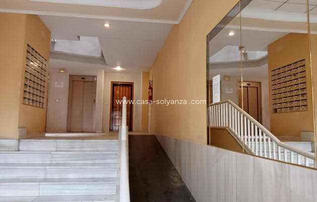 Revente - Appartement - Torrevieja - Center