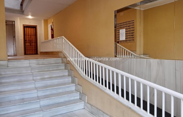 Revente - Appartement - Torrevieja - Center