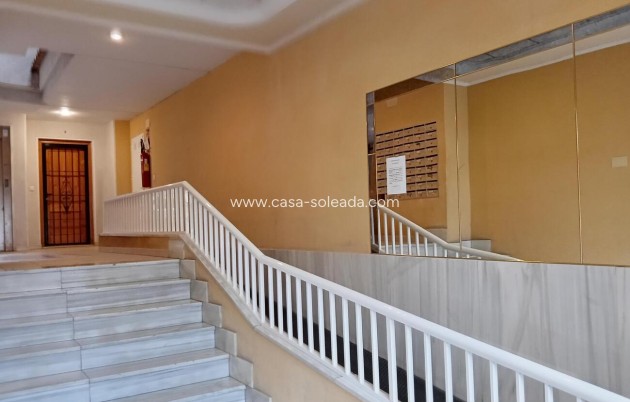 Revente - Appartement - Torrevieja - Center
