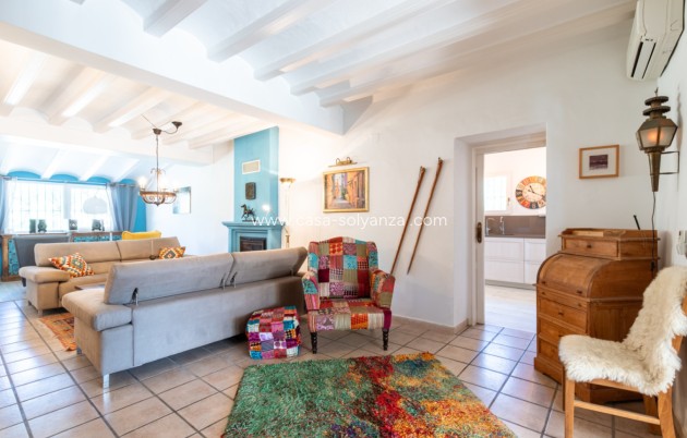 Herverkoop - Country Property/Finca - Teulada - Canor