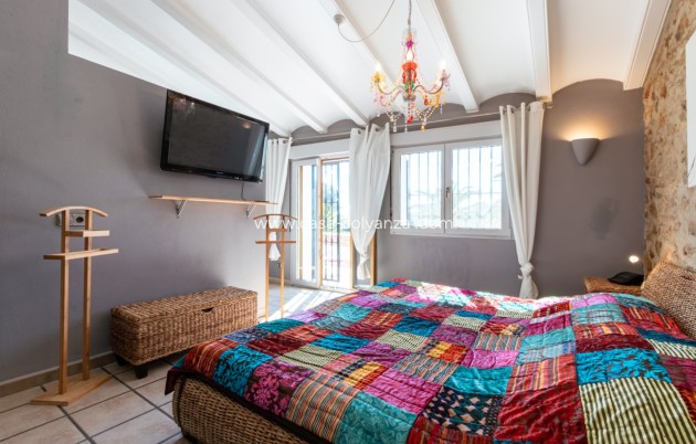 Herverkoop - Country Property/Finca - Teulada - Canor