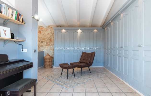 Herverkoop - Country Property/Finca - Teulada - Canor