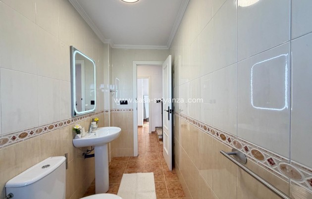 Resale - terraced_house - Orihuela - Punta Prima