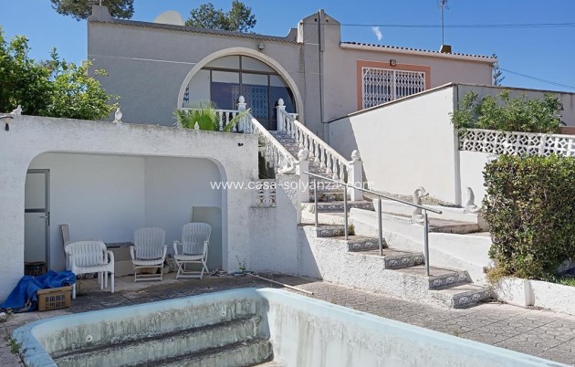 Resale - Villa - Torrevieja - Los Balcones