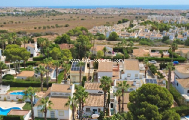 Herverkoop - Villa - Orihuela Costa - Villamartín