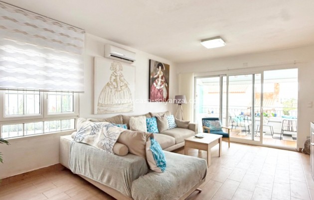 Herverkoop - Villa - Orihuela Costa - Villamartín