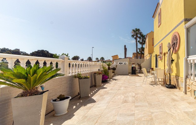 Resale - Townhouse - Orihuela Costa - La Regia