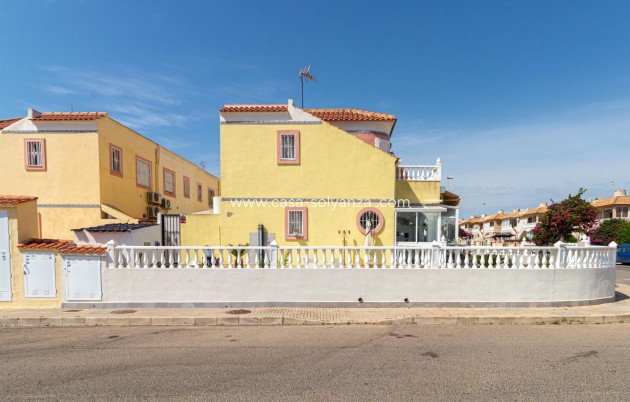 Resale - Townhouse - Orihuela Costa - La Regia
