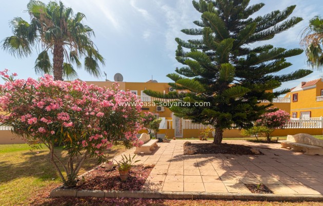 Resale - Townhouse - Orihuela Costa - La Regia
