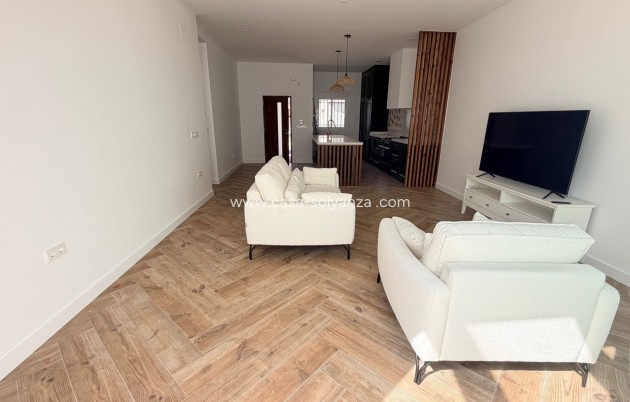 Herverkoop - Herenhuis - Catral - Costa Blanca