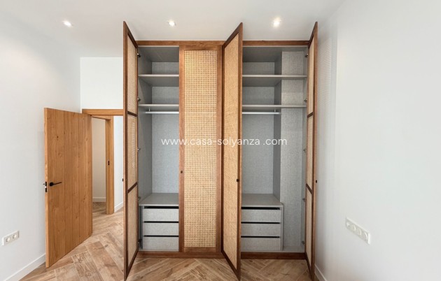 Herverkoop - Herenhuis - Catral - Costa Blanca