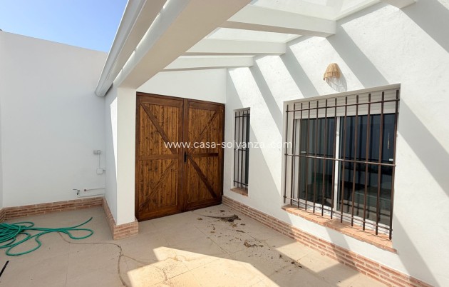 Herverkoop - Herenhuis - Catral - Costa Blanca