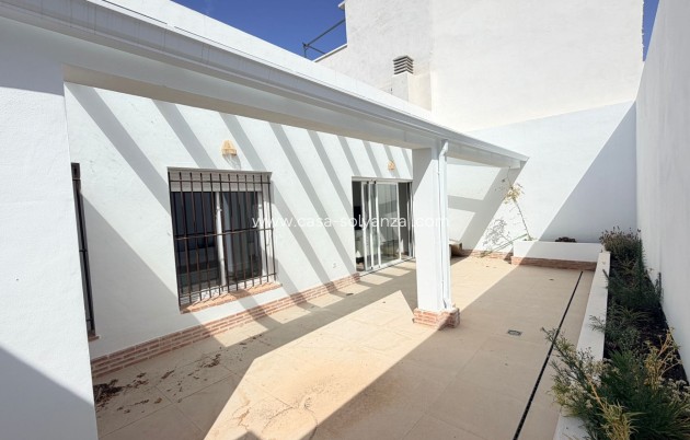 Herverkoop - Herenhuis - Catral - Costa Blanca