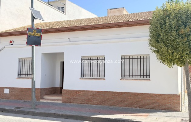 Herverkoop - Herenhuis - Catral - Costa Blanca