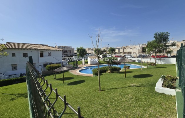 Herverkoop - Bungalow - Torrevieja - Los Balcones