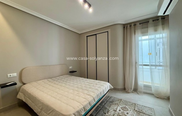 Resale - Apartment / flat - Torrevieja - Playa del Cura