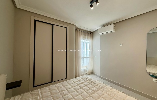 Resale - Apartment / flat - Torrevieja - Playa del Cura