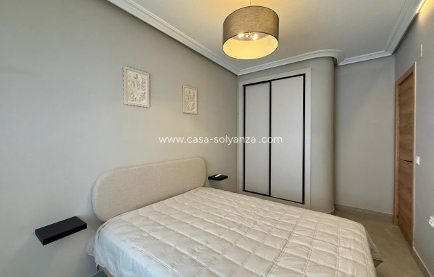 Resale - Apartment / flat - Torrevieja - Playa del Cura