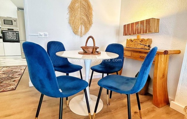 Resale - Apartment / flat - Torrevieja - Center