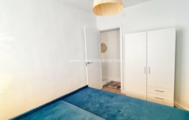 Resale - Apartment / flat - Torrevieja - Center