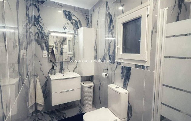 Resale - Apartment / flat - Torrevieja - Center
