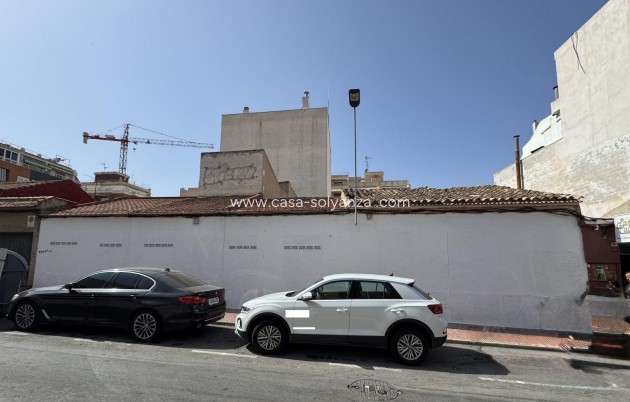 Herverkoop - Land - Torrevieja - Center