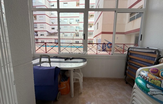 Herverkoop - Appartement / flat - Torrevieja - Center