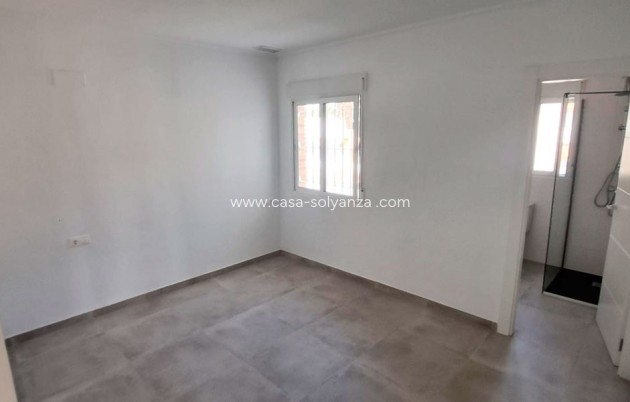 Herverkoop - Country Property/Finca - Catral - Catral - Country