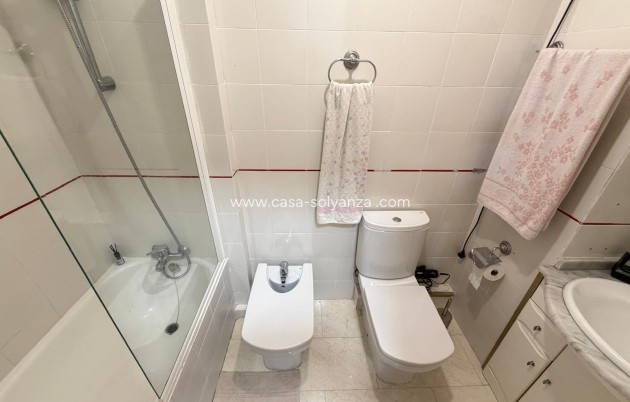 Herverkoop - Appartement / flat - Torrevieja - Playa de los Locos