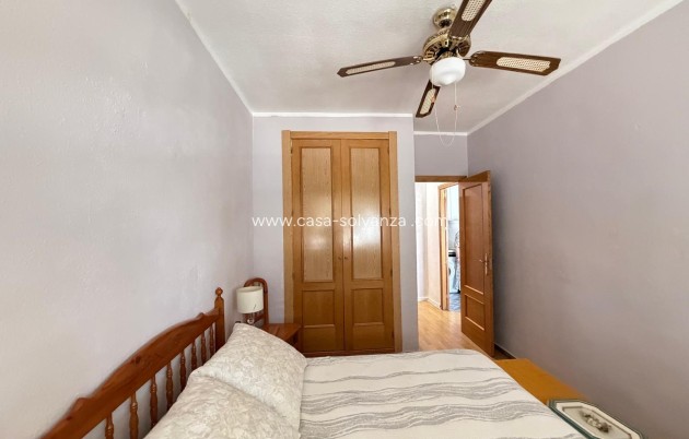 Herverkoop - Appartement / flat - Torrevieja - Playa de los Locos