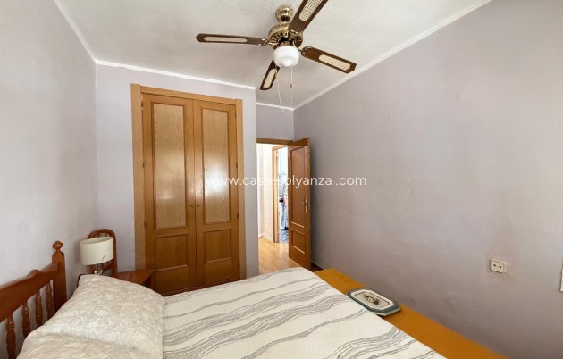 Herverkoop - Appartement / flat - Torrevieja - Playa de los Locos