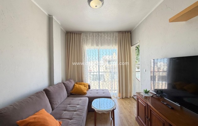 Herverkoop - Appartement / flat - Torrevieja - Playa de los Locos