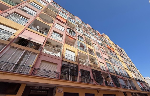 Herverkoop - Appartement / flat - Torrevieja - Playa de los Locos