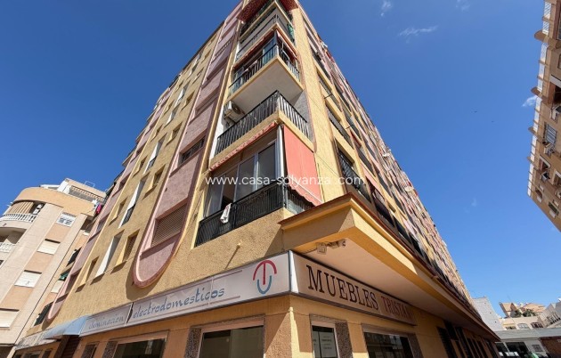 Herverkoop - Appartement / flat - Torrevieja - Playa de los Locos